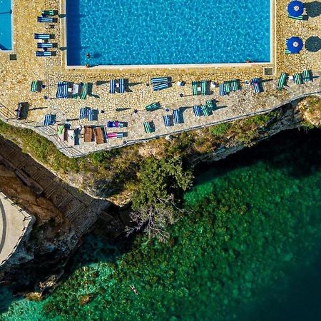 Vila Rina At Aquamarine Residence Vlorë エクステリア 写真