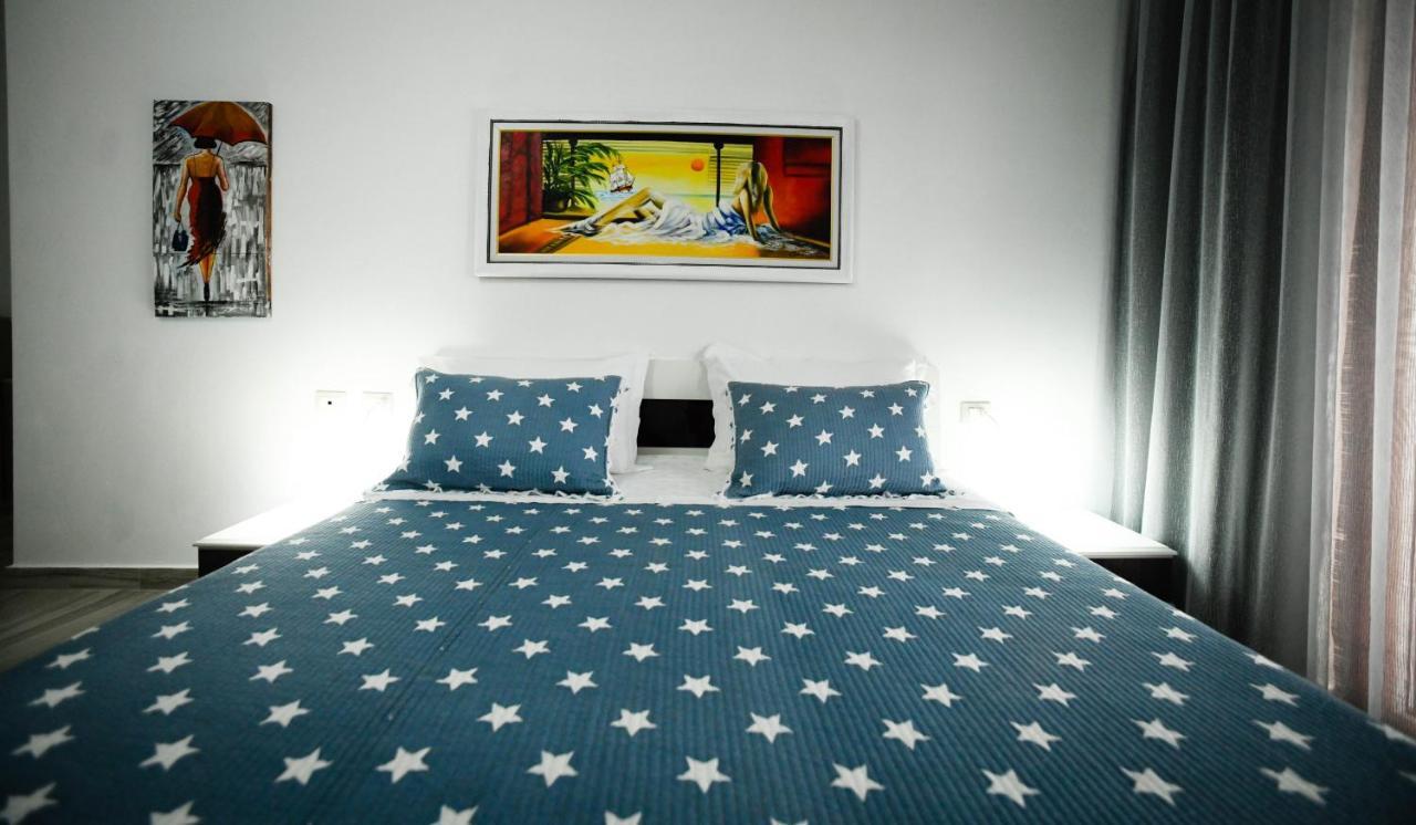 Vila Rina At Aquamarine Residence Vlorë エクステリア 写真