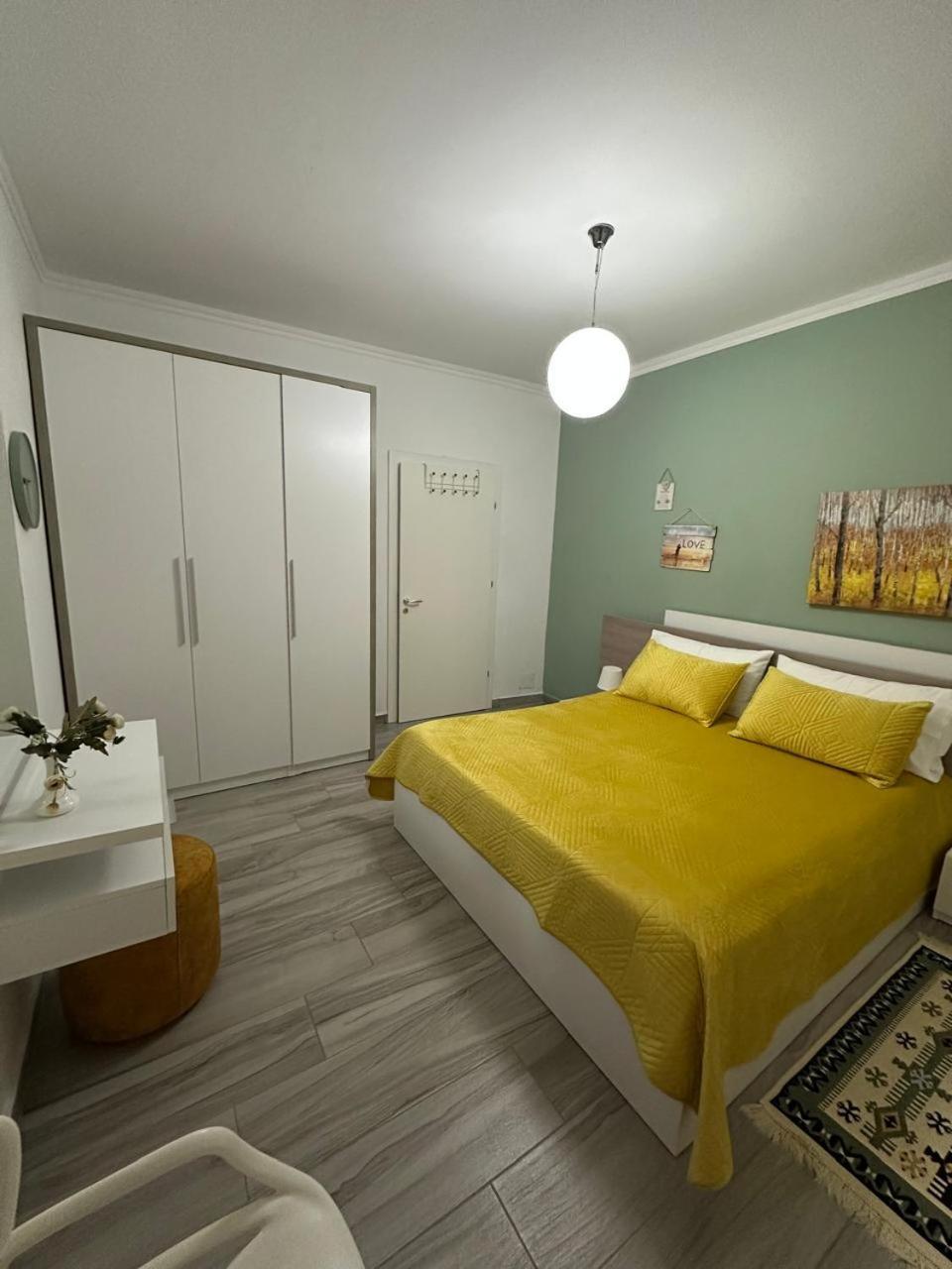 Vila Rina At Aquamarine Residence Vlorë エクステリア 写真
