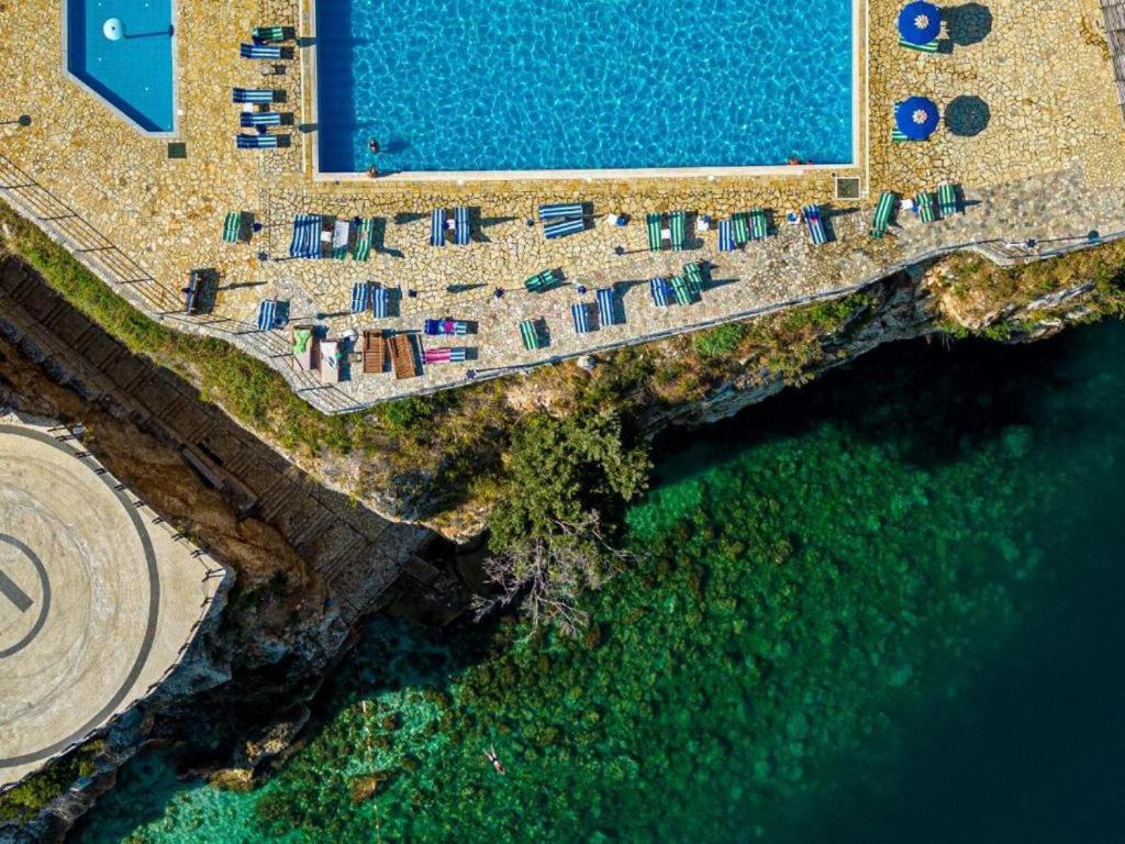 Vila Rina At Aquamarine Residence Vlorë エクステリア 写真